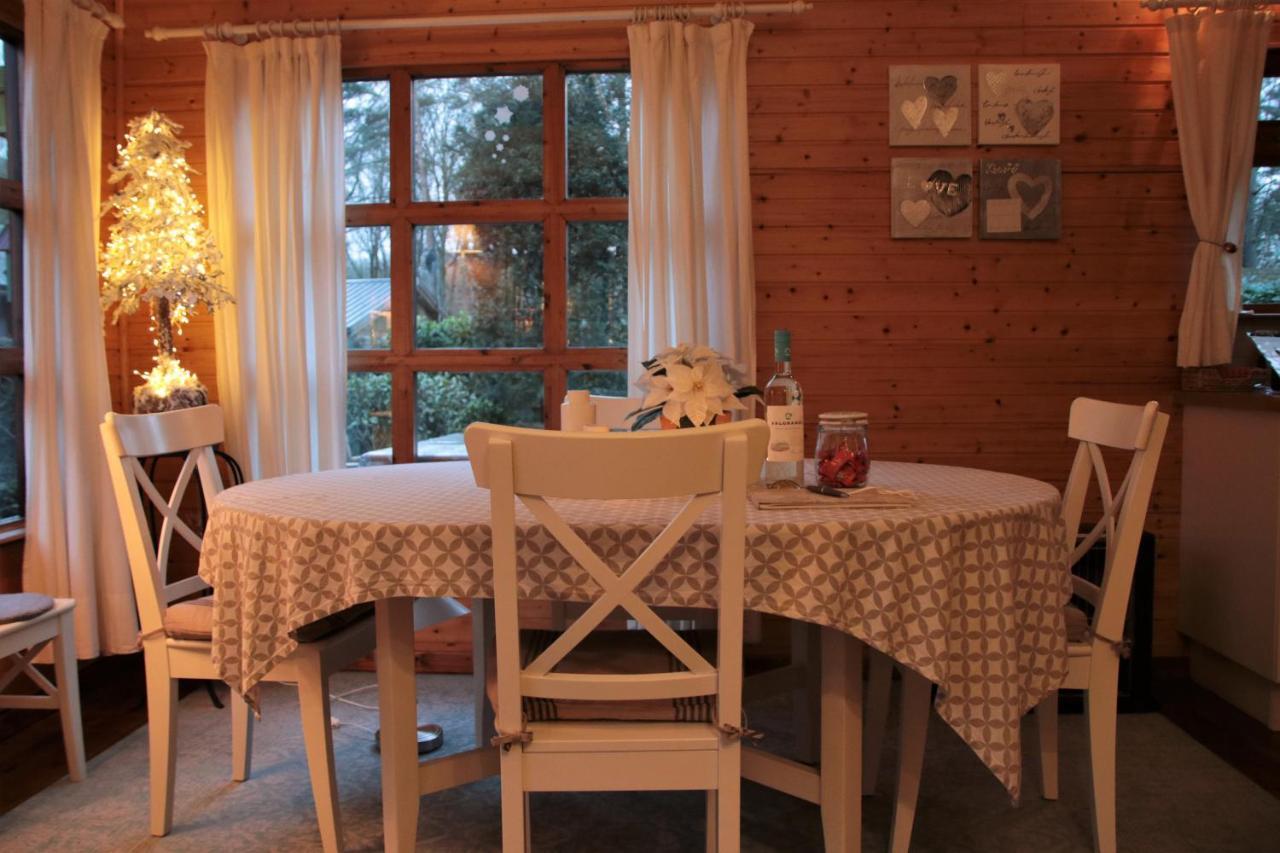 זוטנדאל Charme Chalet מראה חיצוני תמונה